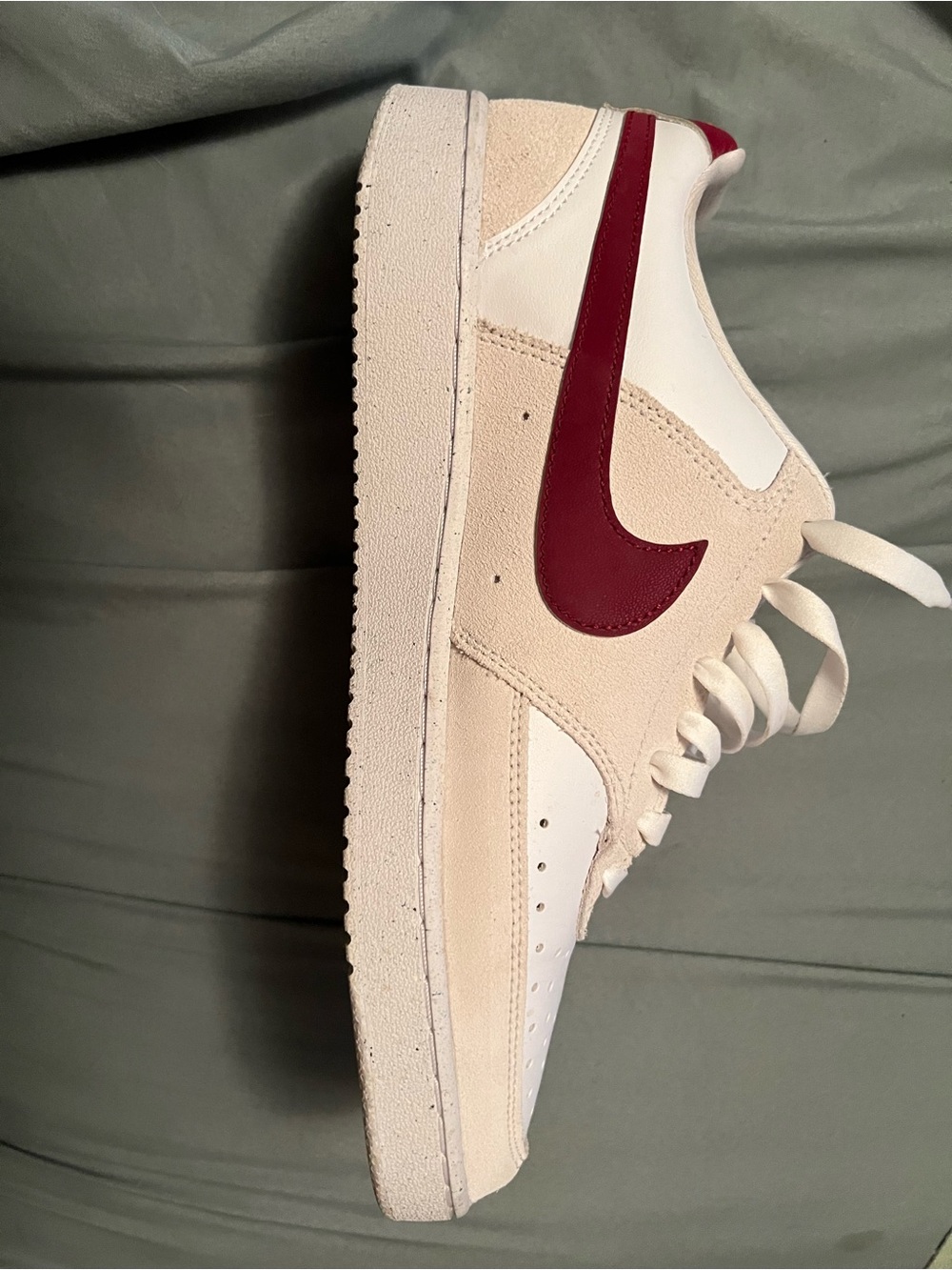 Nike Women's Low-Top Sneakers in White and Red - Picture 12 of 15